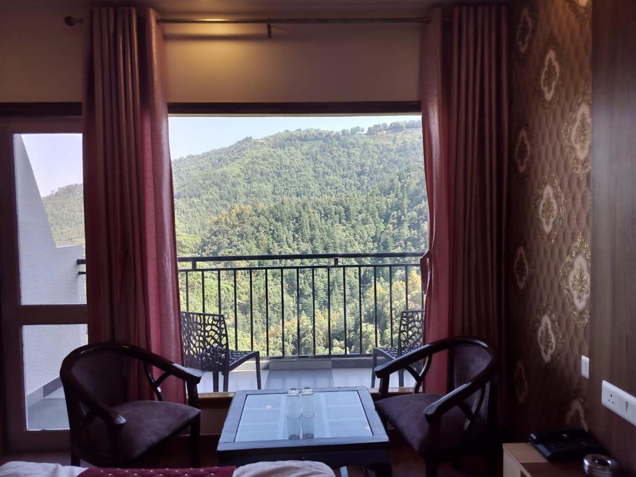 Summer Hill Resort Chail Exterior foto